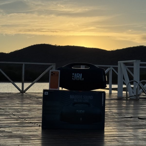 KIT VERÃO: IPHONE 17 PRO MAX + JBL BOOMBOX 4 OU R$ 12K NA CONTA